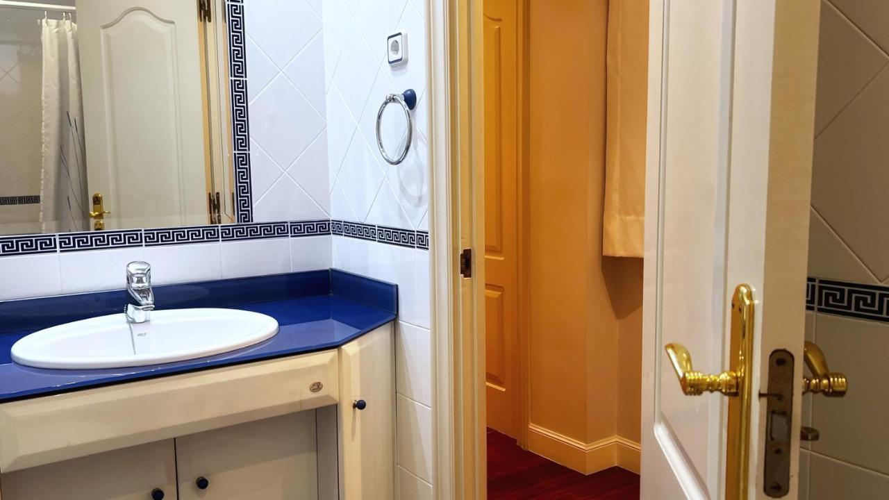 Apartmán Amplio Y Acogedor Cerca Del Guggenheim Bilbao Exteriér fotografie