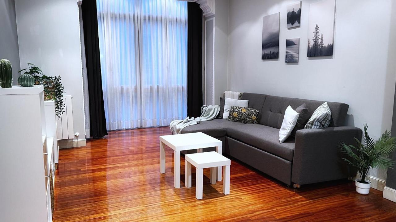 Apartmán Amplio Y Acogedor Cerca Del Guggenheim Bilbao Exteriér fotografie